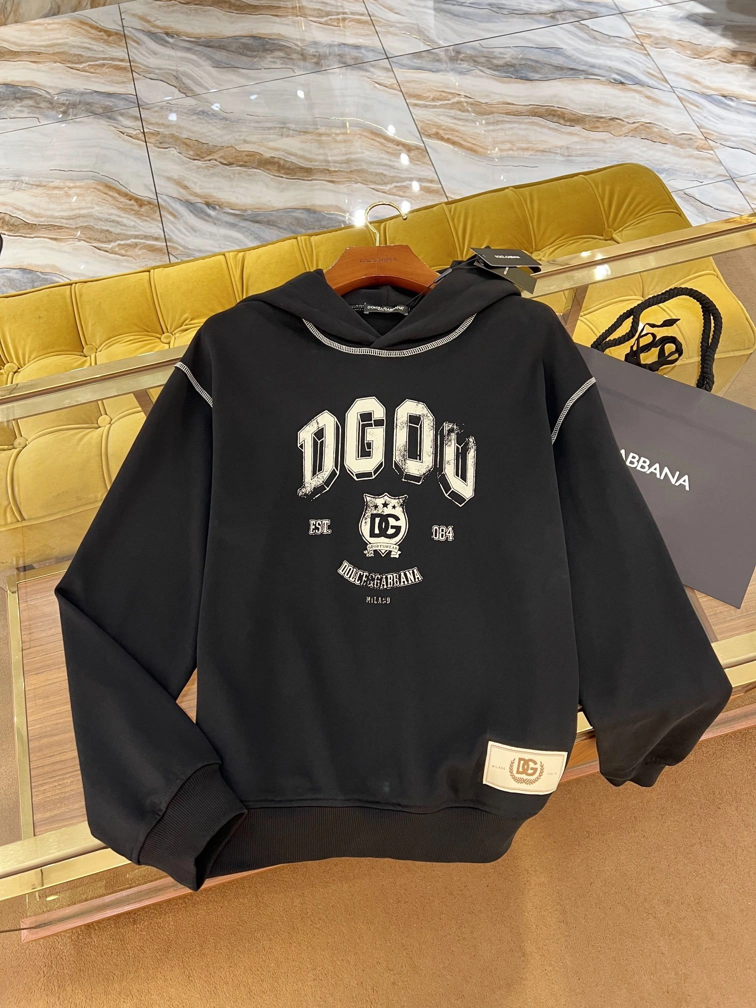 wg.luxury- 4o835& item:D-F409J1911